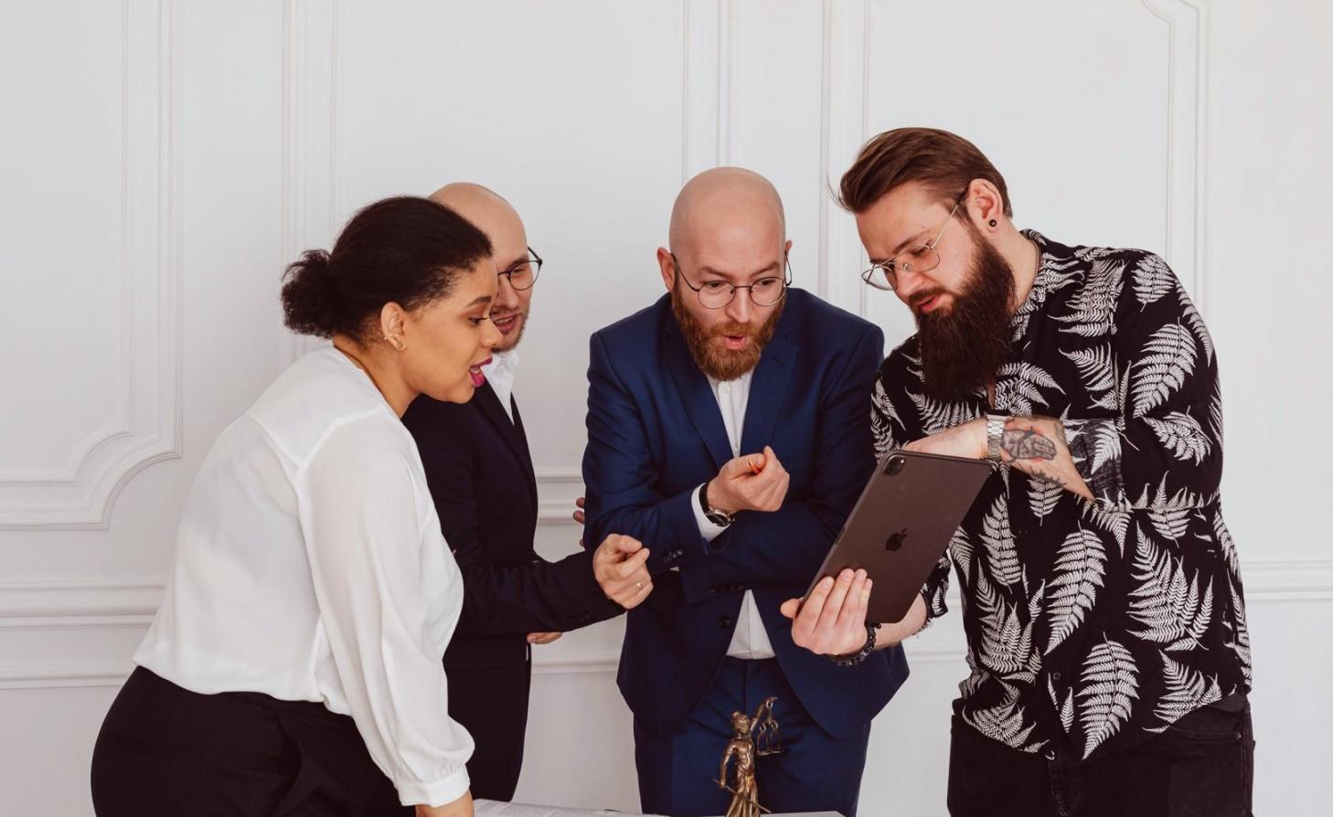 Профессиональная юридическая среда